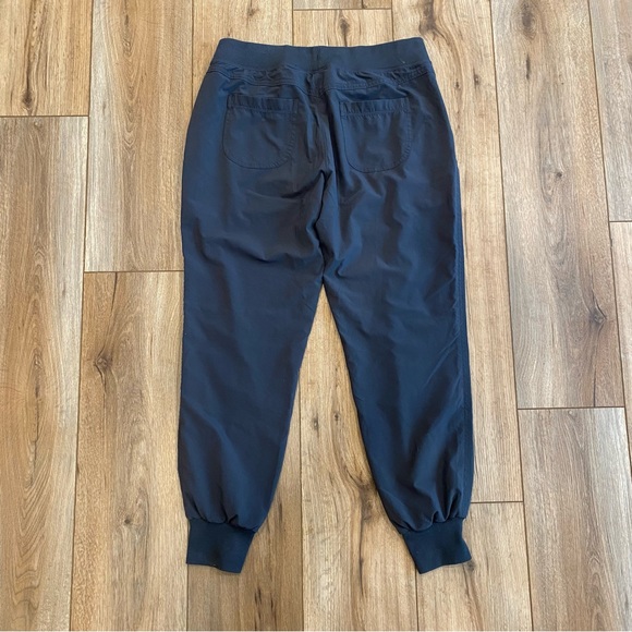 Athleta Lined Capri Joggers - 4 - Gray - Picture 7 of 8